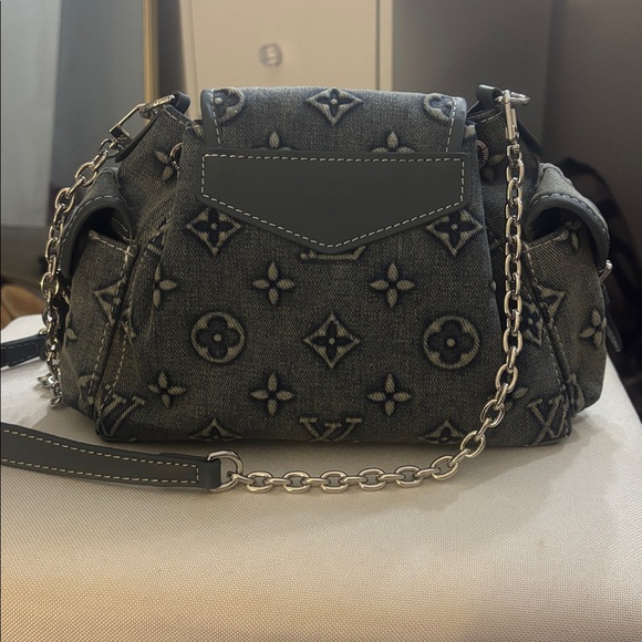 LV denim shoulder bag 💼 - Picture 7 of 13